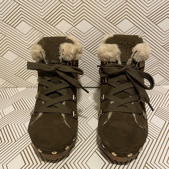 Guess Olive Green studded winter Clogs Women’s size 8.5 - Picture 2 of 9